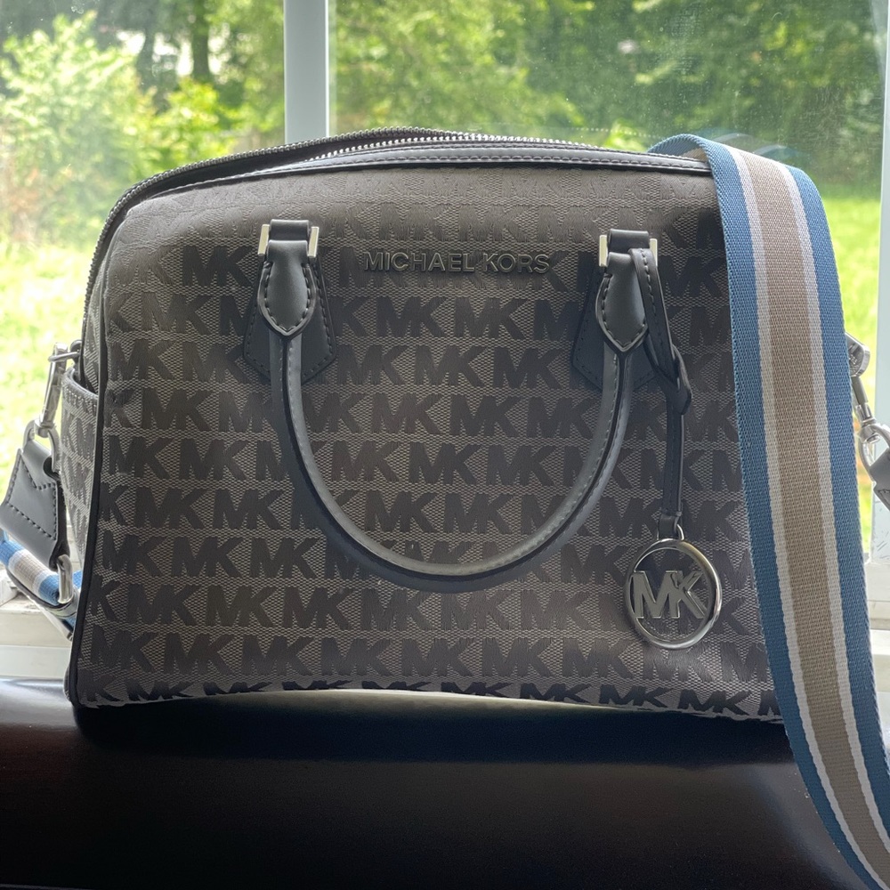 Michael Kors Crossbody
